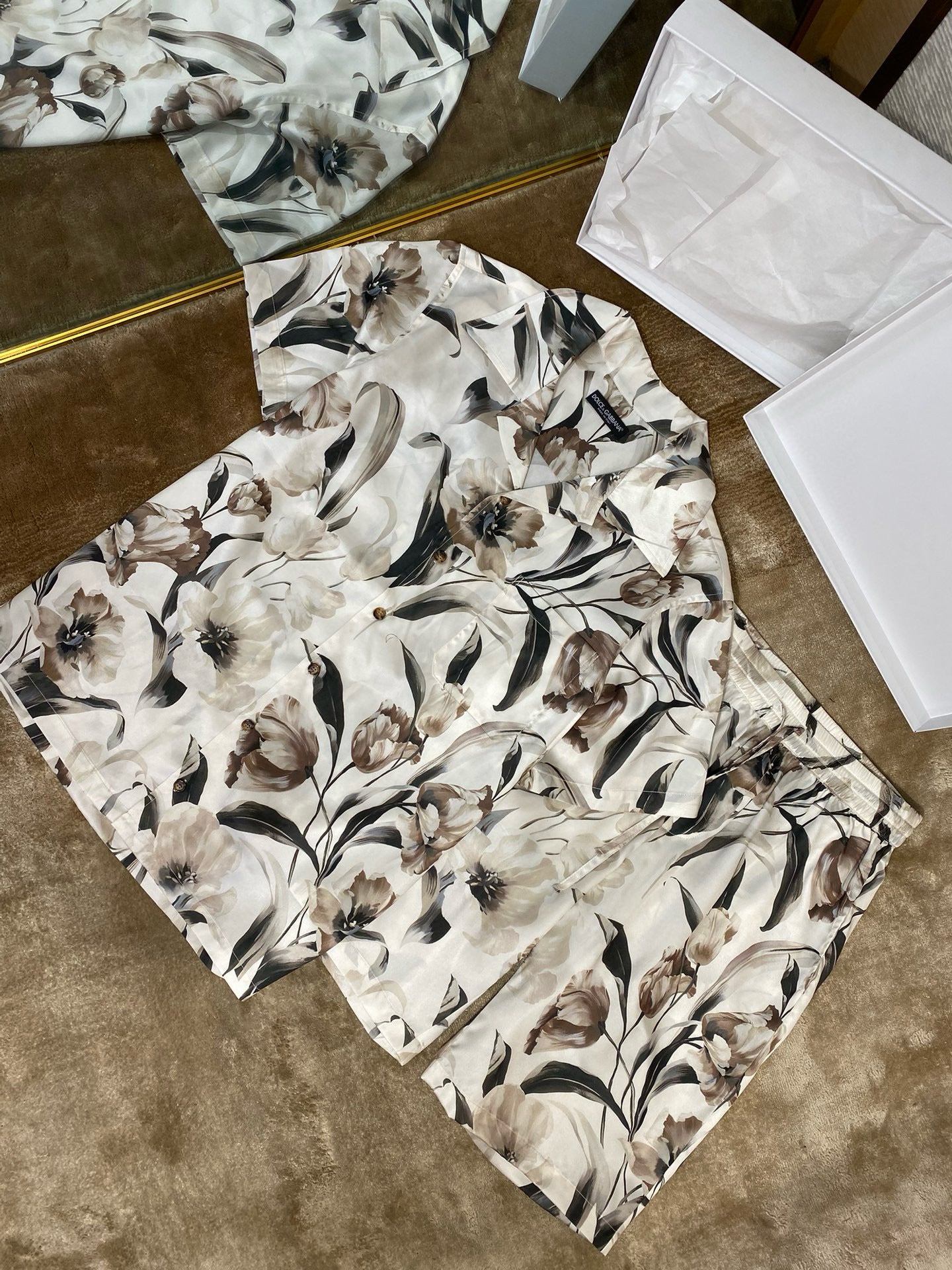 Multi-Colors T-Shirt With Short