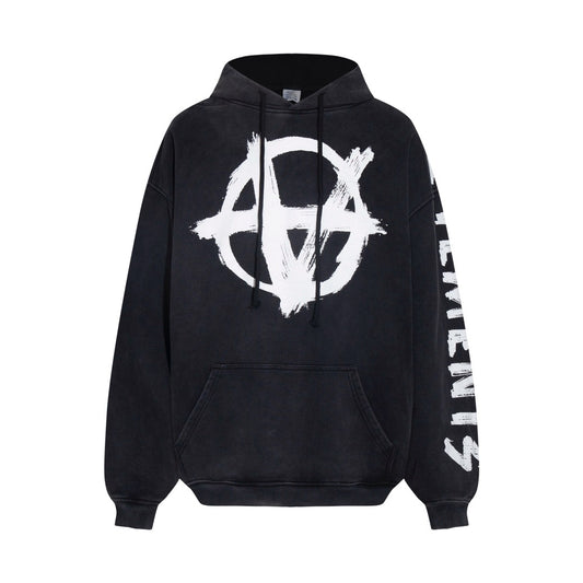 Schwarzer Hoodie