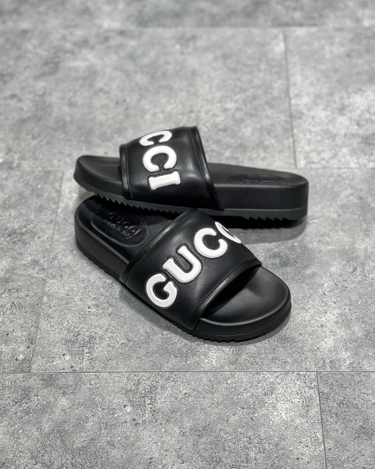Black and Green Shoes - FashionHype.xyz