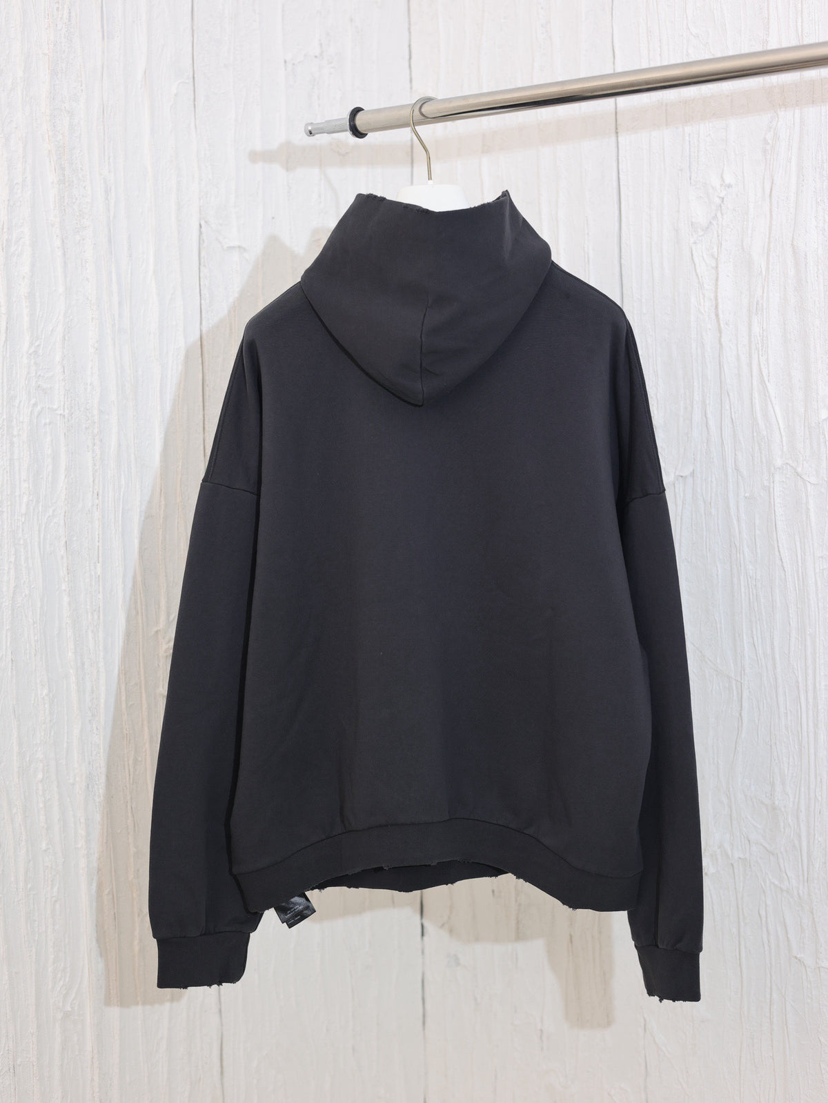 Black Hoodie - FashionHype.xyz