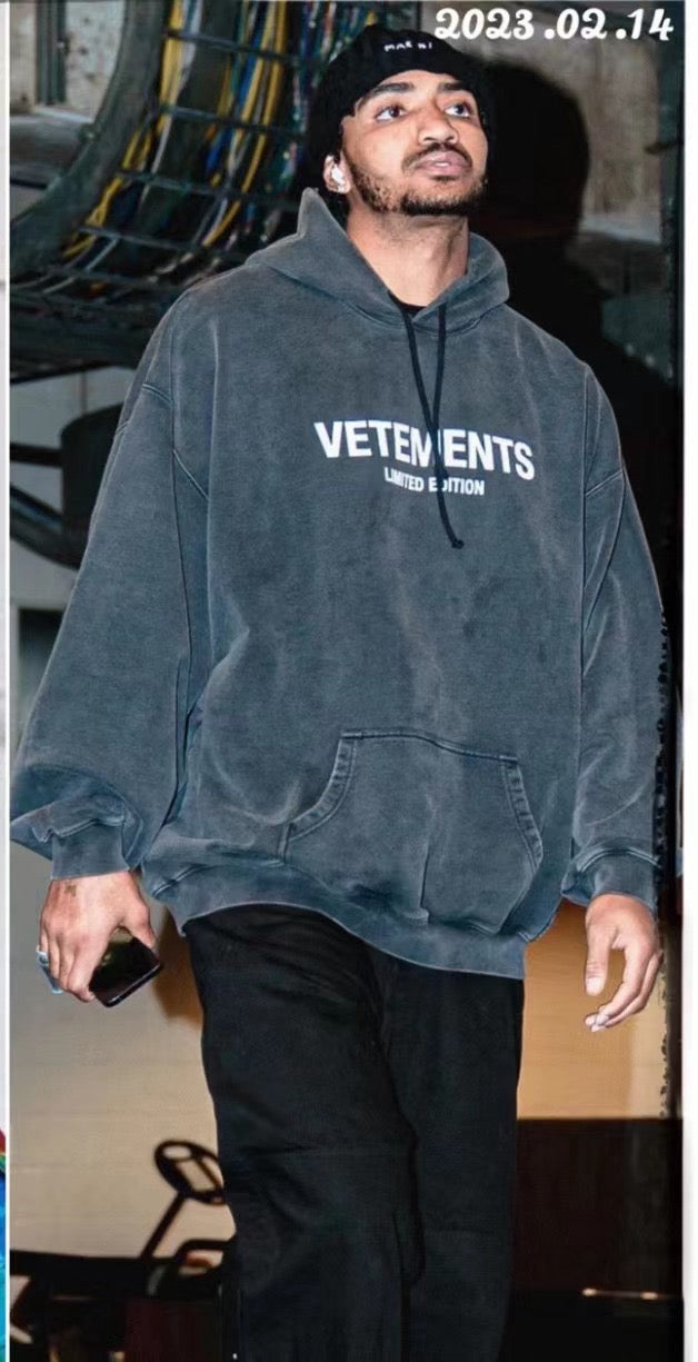 Black Hoodie - FashionHype.xyz