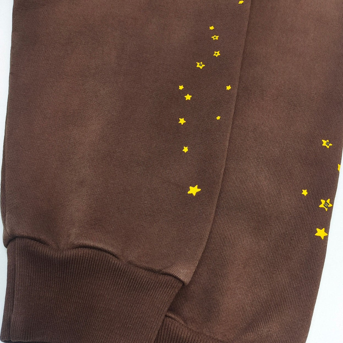 Brauner Kapuzenpullover