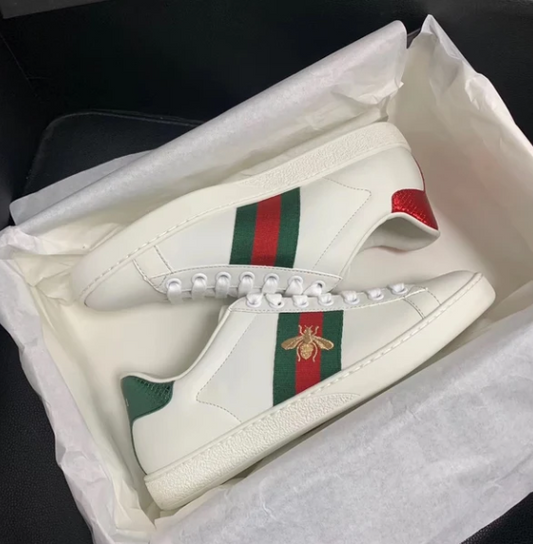White Shoes (SO)