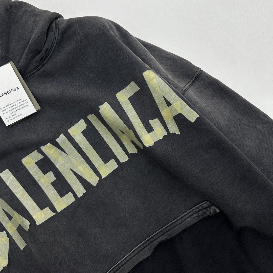 Black Hoodie - FashionHype.xyz