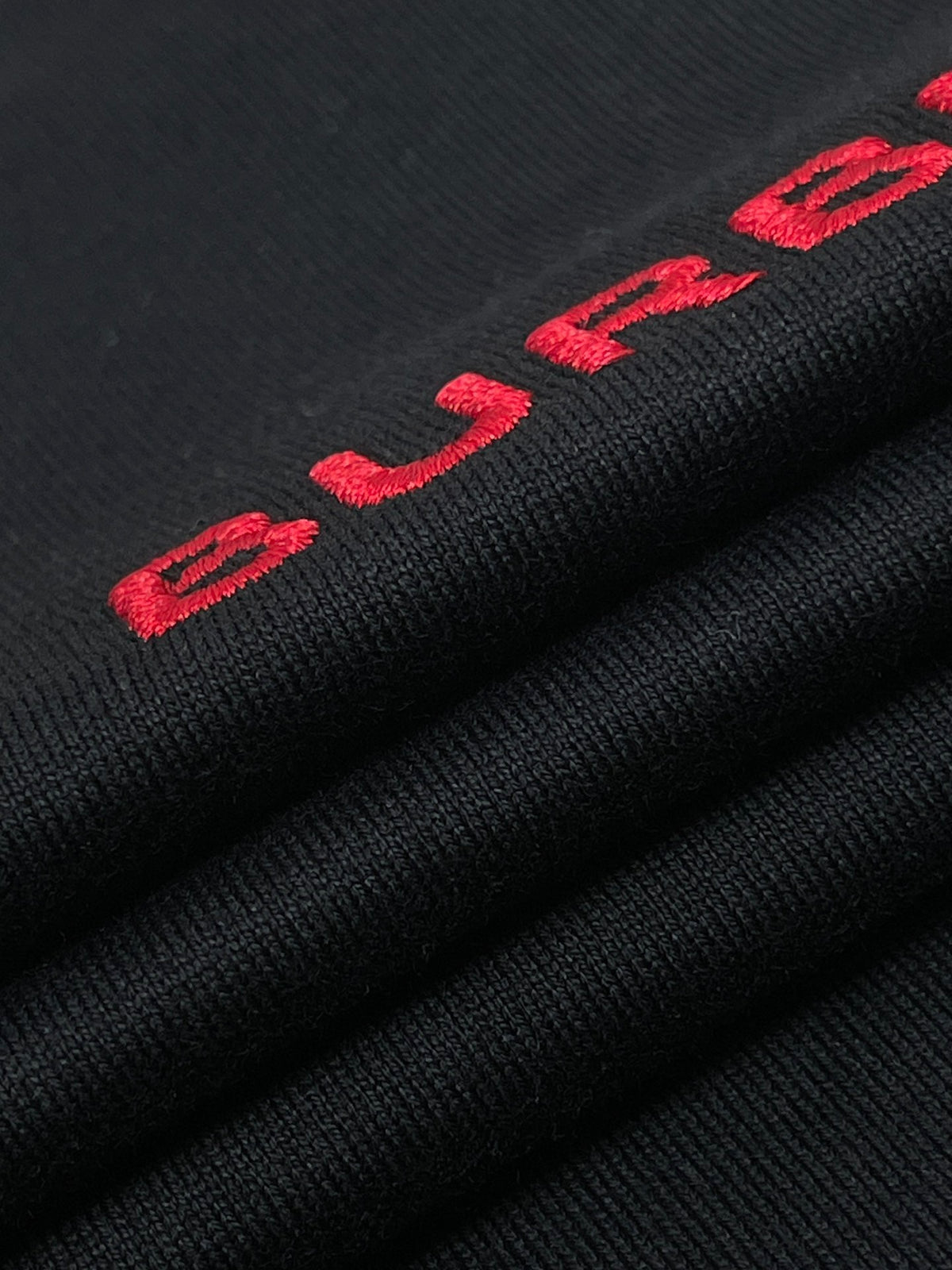 Black and White T-shirt - FashionHype.xyz