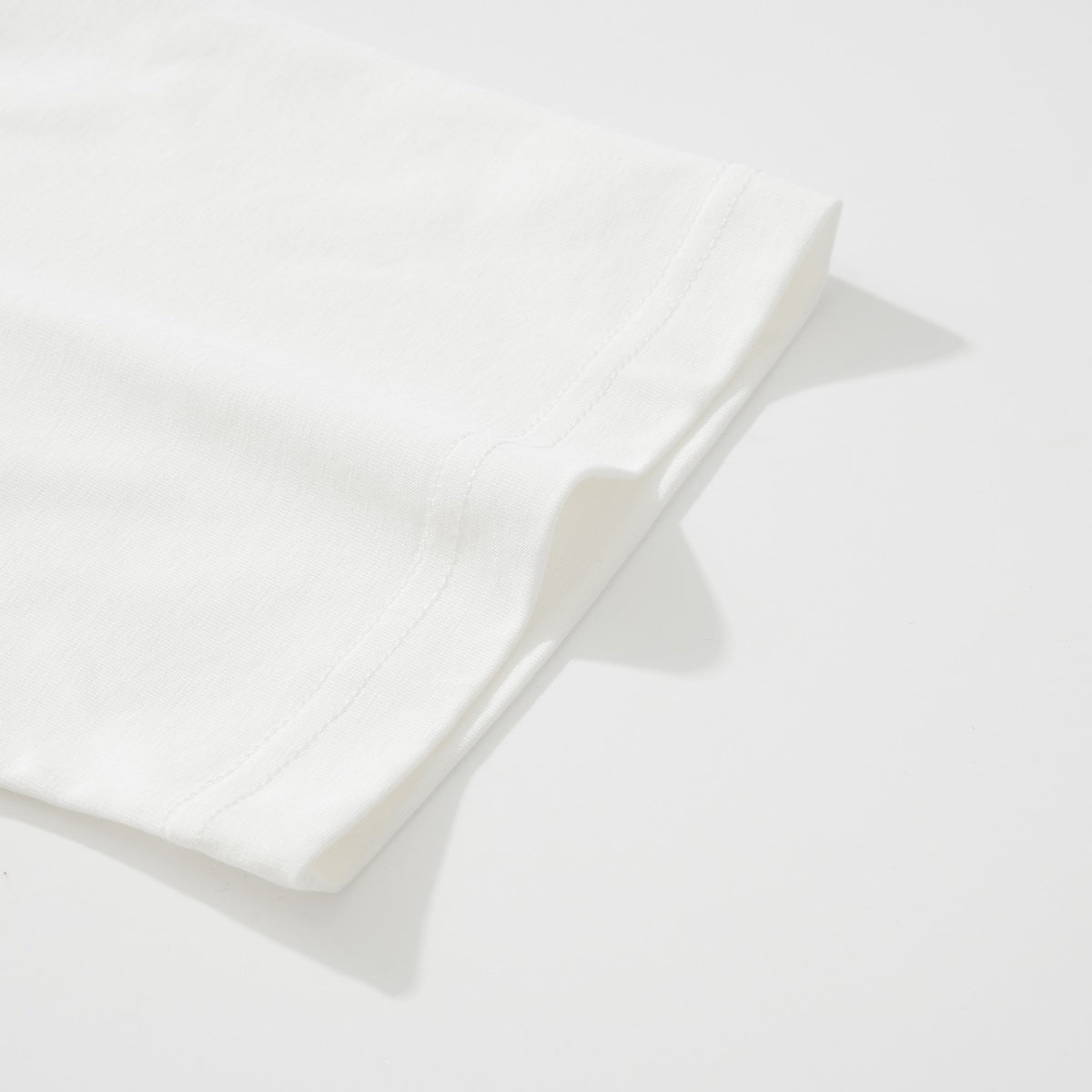 Black,White and Blue T-shirt - FashionHype.xyz