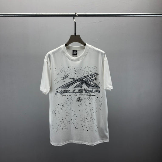 Schwarz-weißes T-Shirt