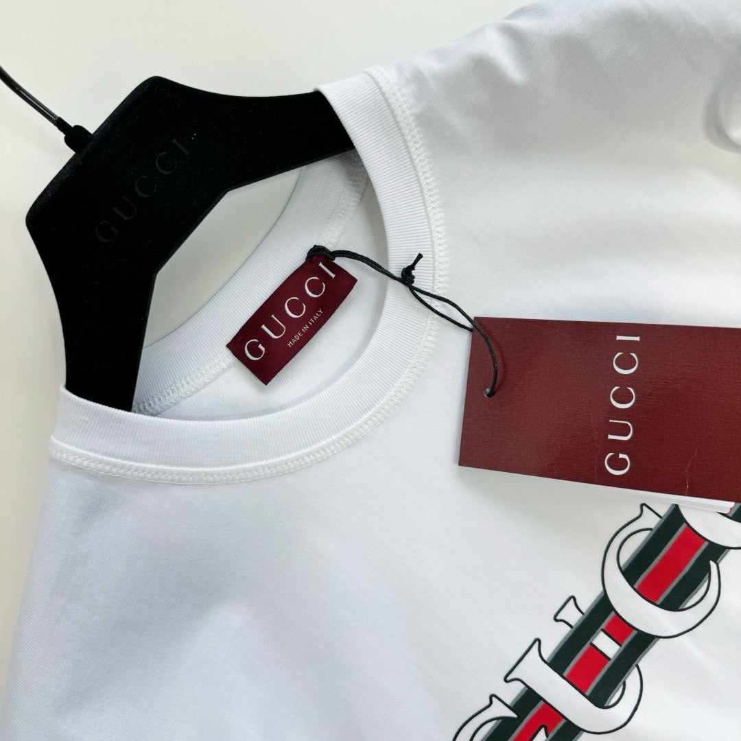 White T-shirt - FashionHype.xyz