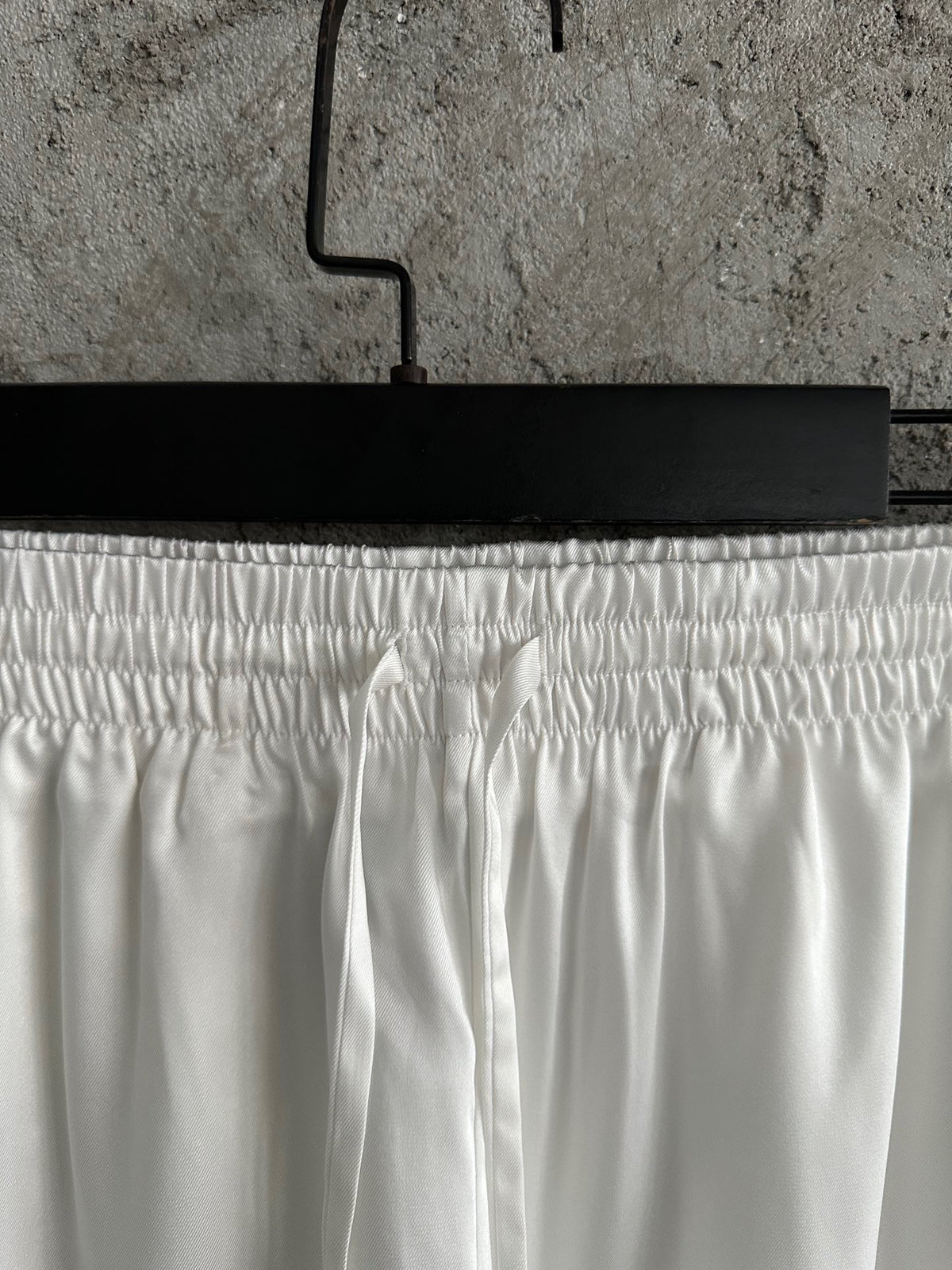 White Short - FashionHype.xyz