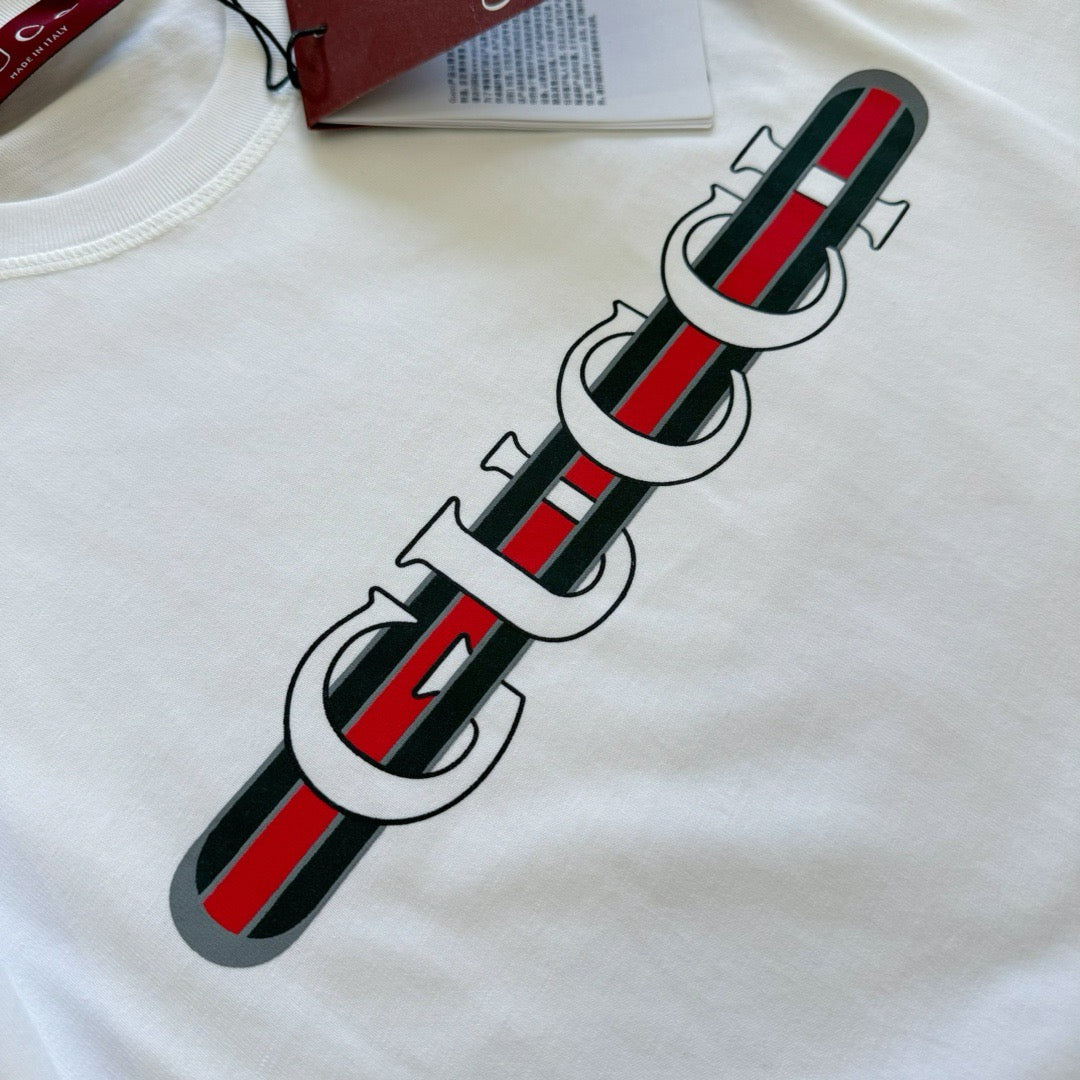 White T-shirt - FashionHype.xyz