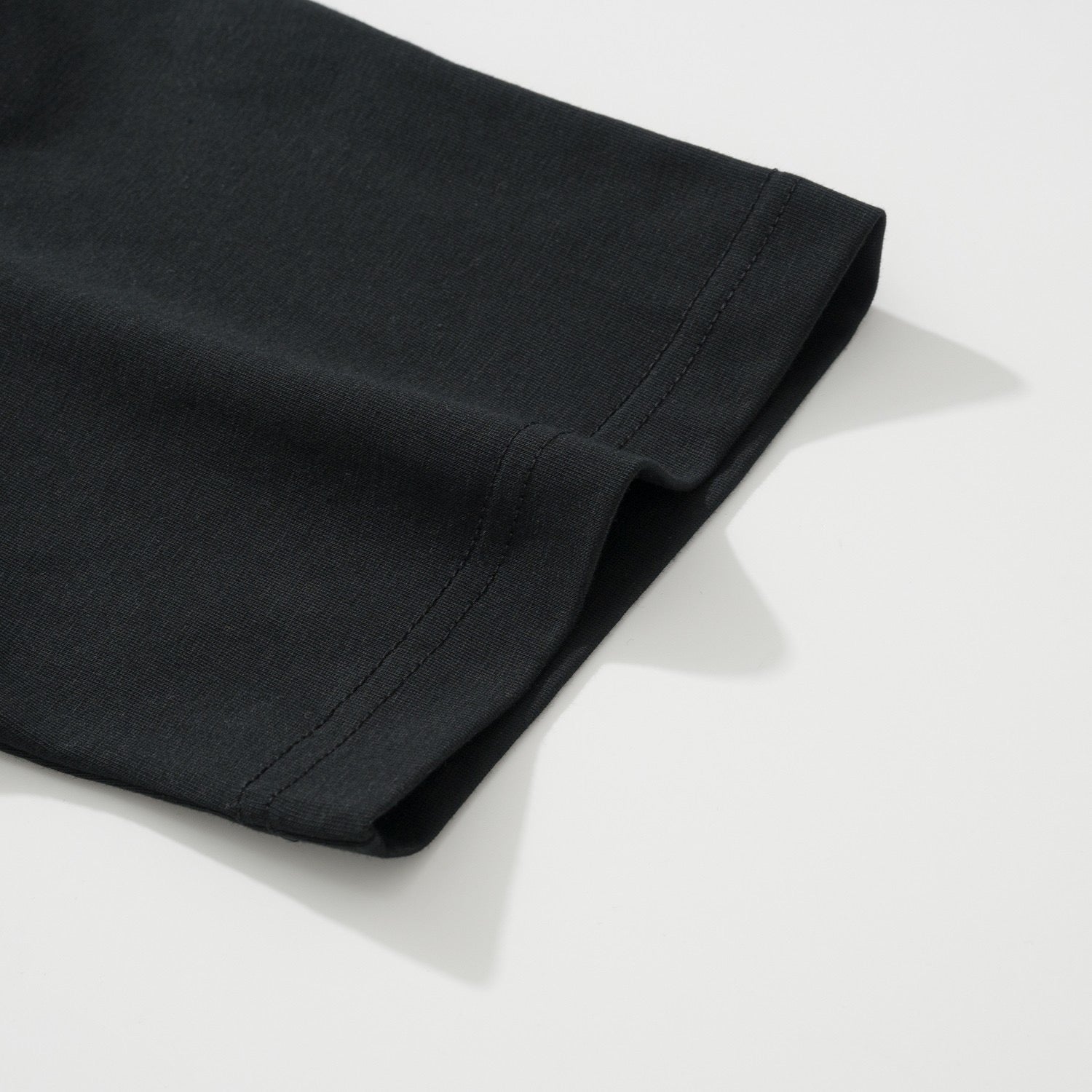 Black,White and Blue T-shirt - FashionHype.xyz