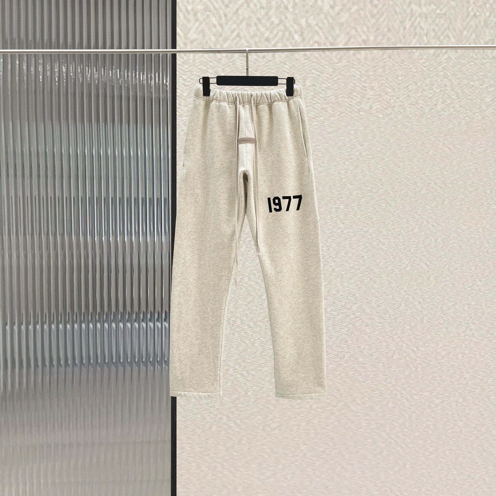 Black and White Pant - FashionHype.xyz
