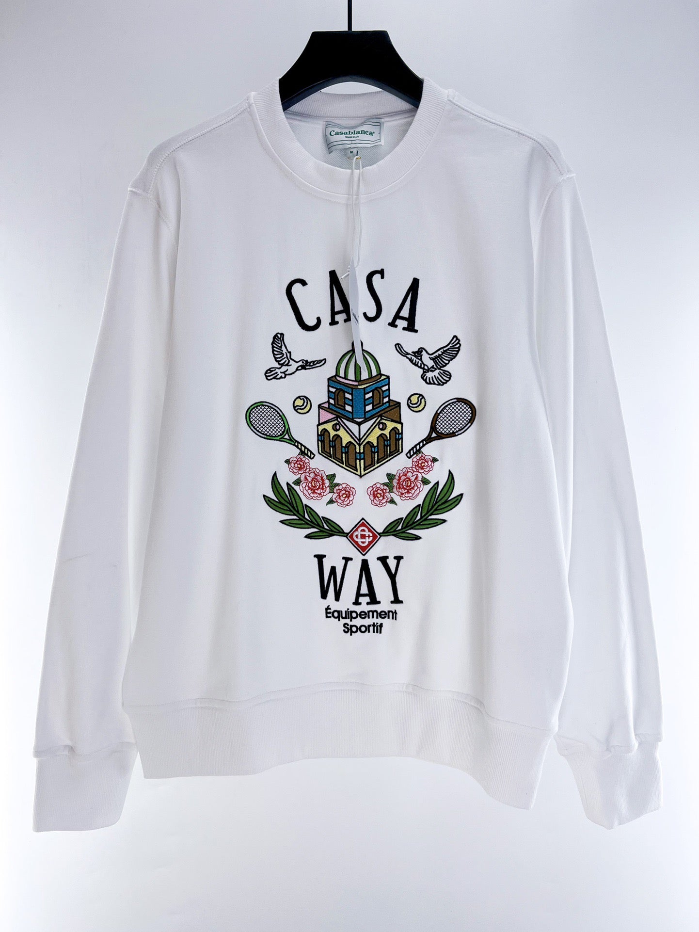 Sudadera blanca y gris