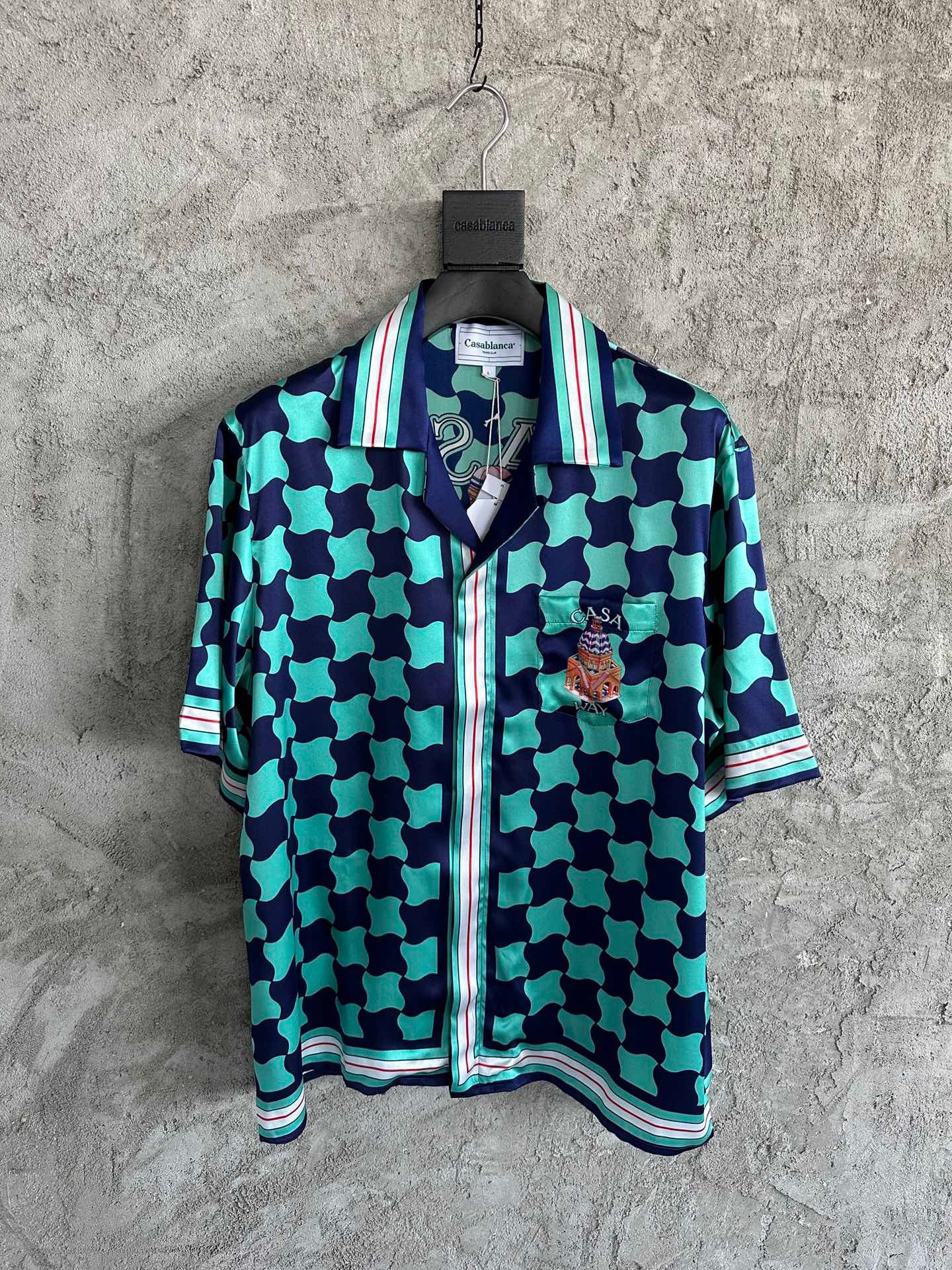 Multi-color Shirt - Size L