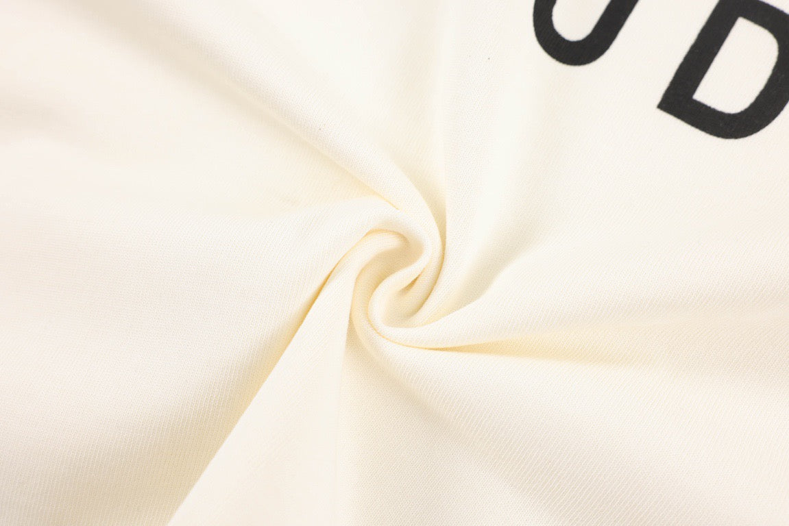 White T-shirt - FashionHype.xyz