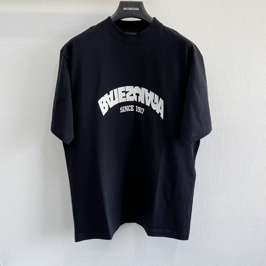 Black and White T-shirt - FashionHype.xyz