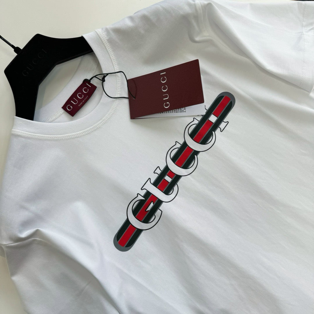 White T-shirt - FashionHype.xyz