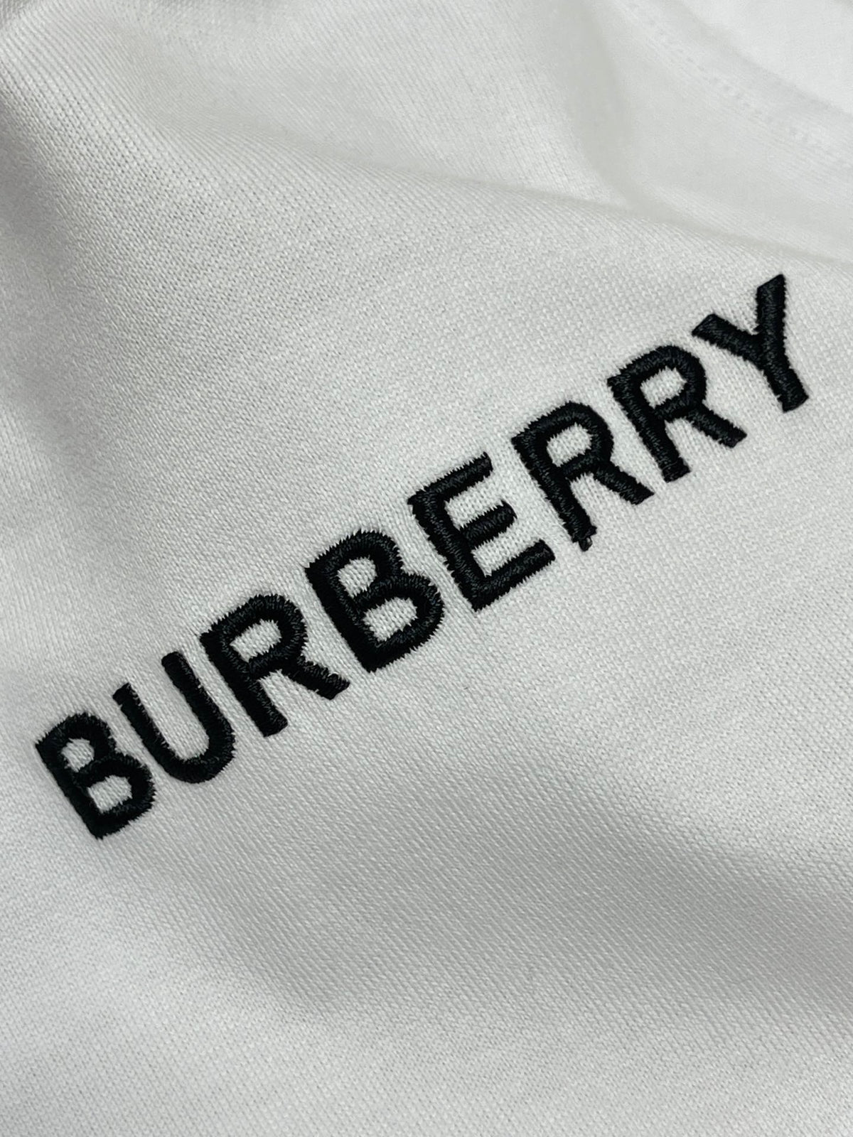 Black and White T-shirt - FashionHype.xyz