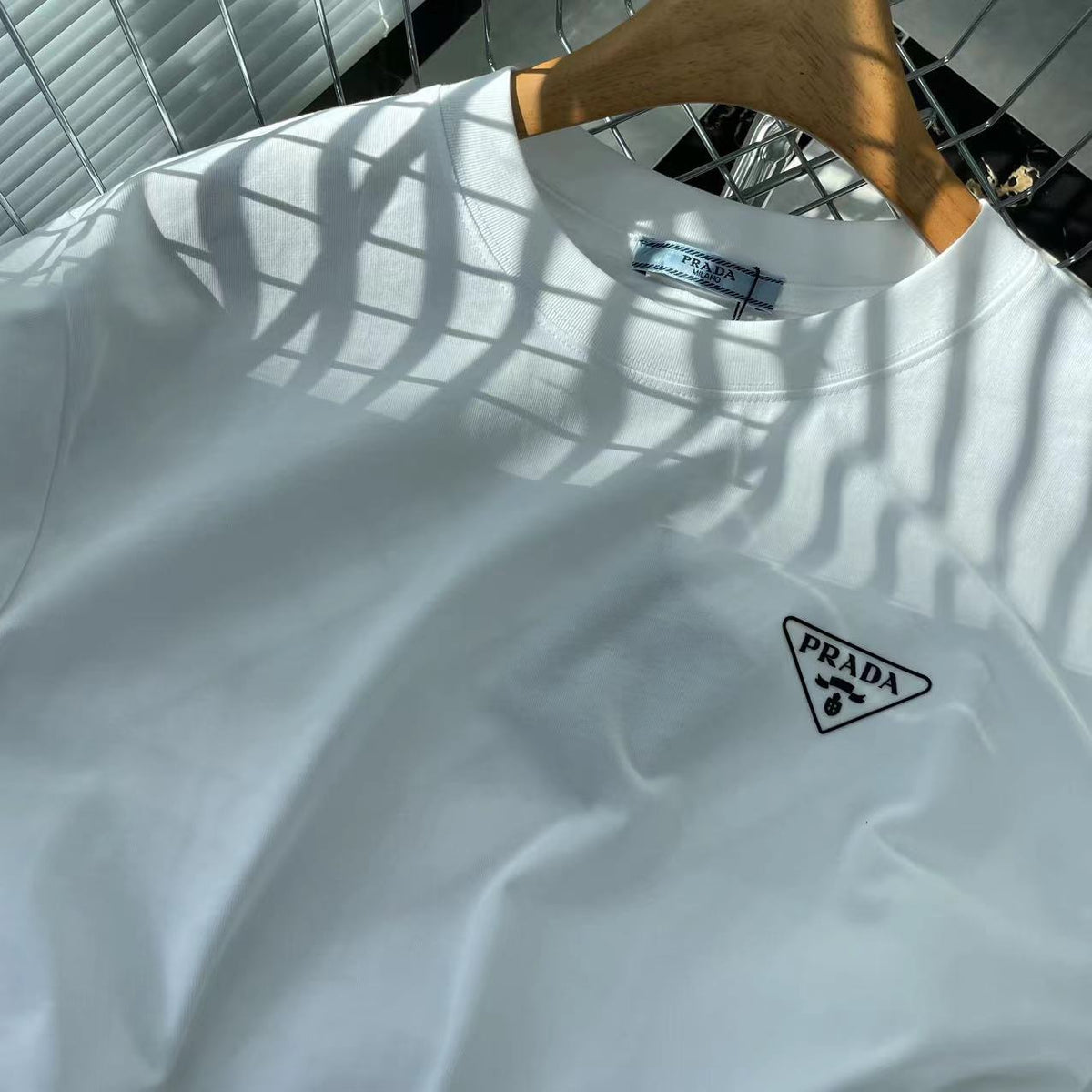 Black and White T-shirt - FashionHype.xyz