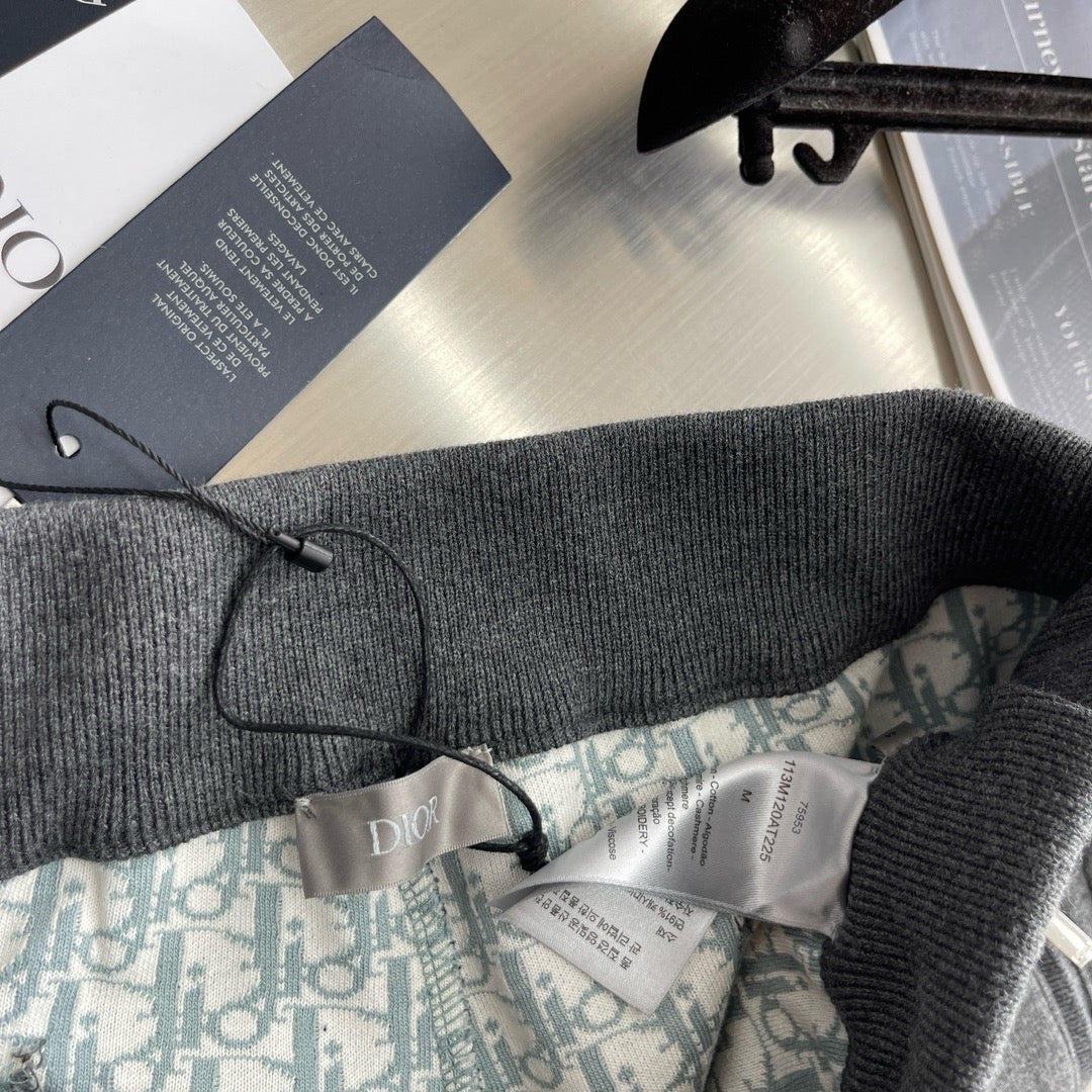 Dark Gray Pant - FashionHype.xyz