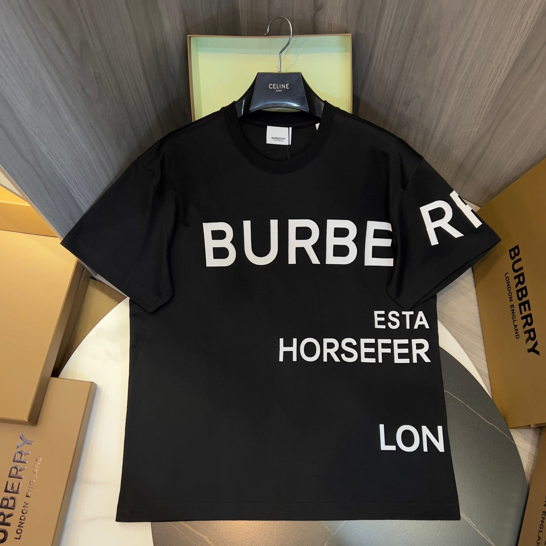 Black and White T-shirt - FashionHype.xyz