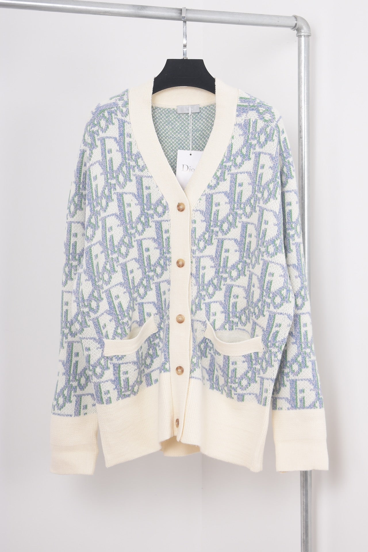 Grey Jacket - FashionHype.xyz
