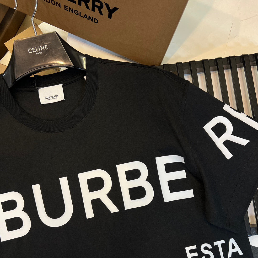 Black and White T-shirt - FashionHype.xyz