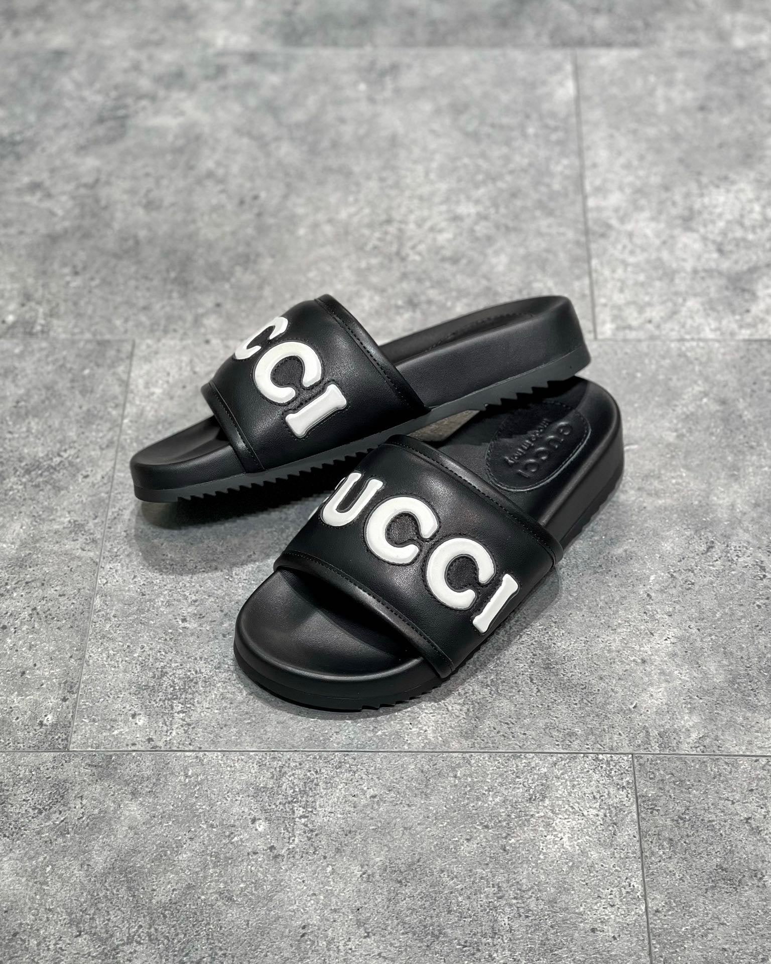 Black and Green Shoes - FashionHype.xyz