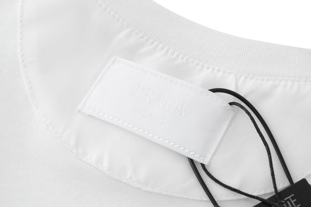 Black and White T-shirt - FashionHype.xyz