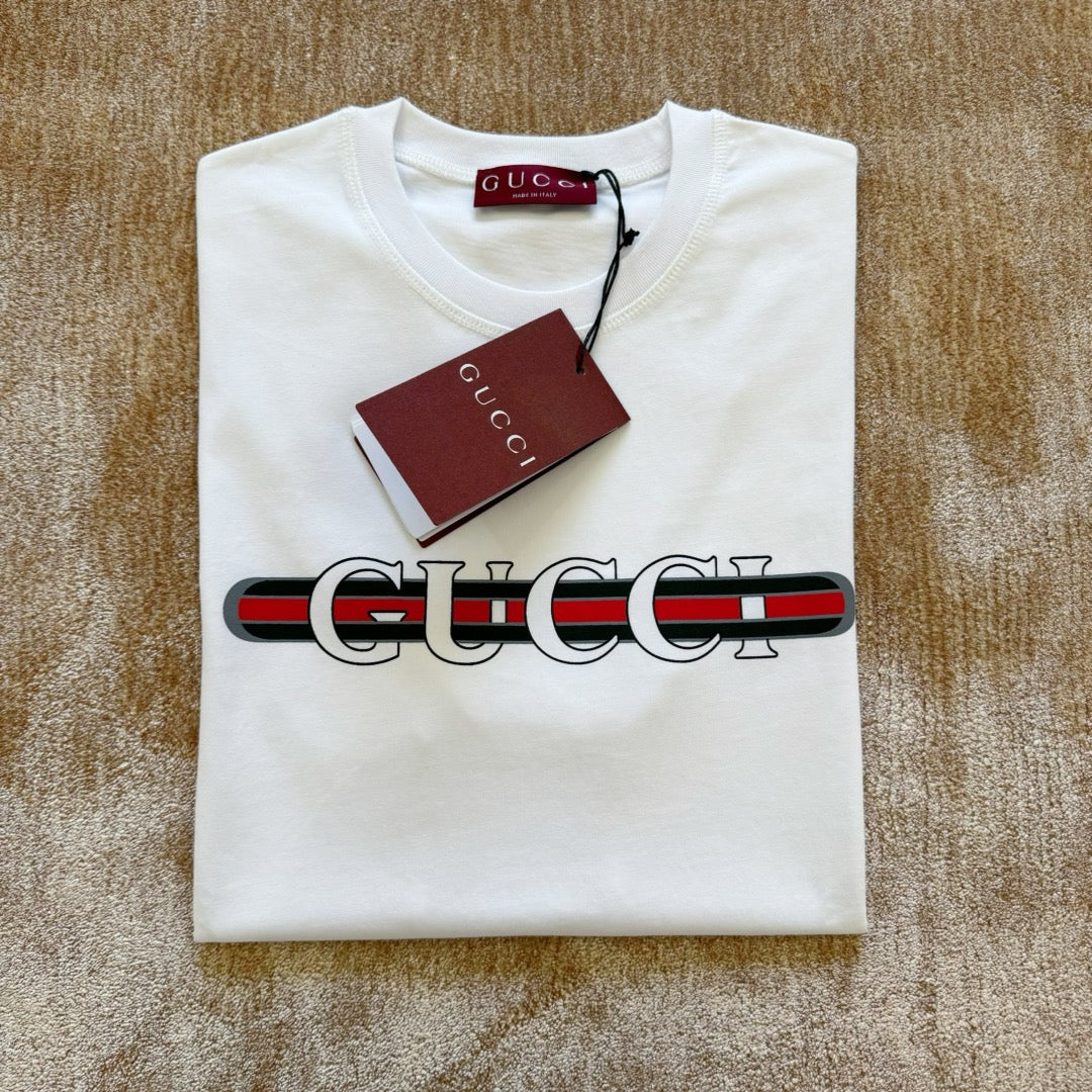 White T-shirt - FashionHype.xyz