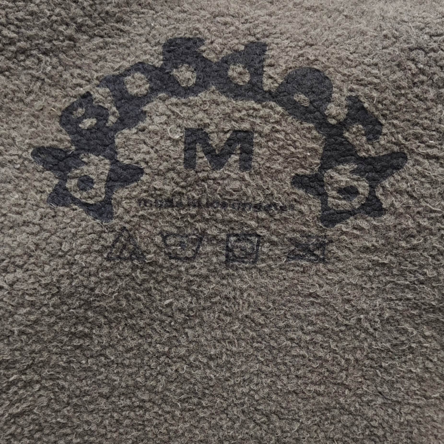 Sudadera con capucha gris oscuro