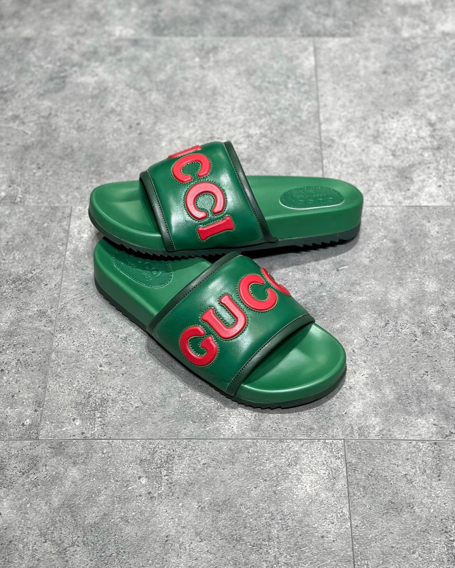 Black and Green Shoes - FashionHype.xyz