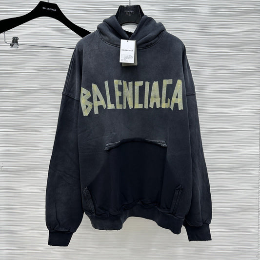 Black Hoodie - FashionHype.xyz