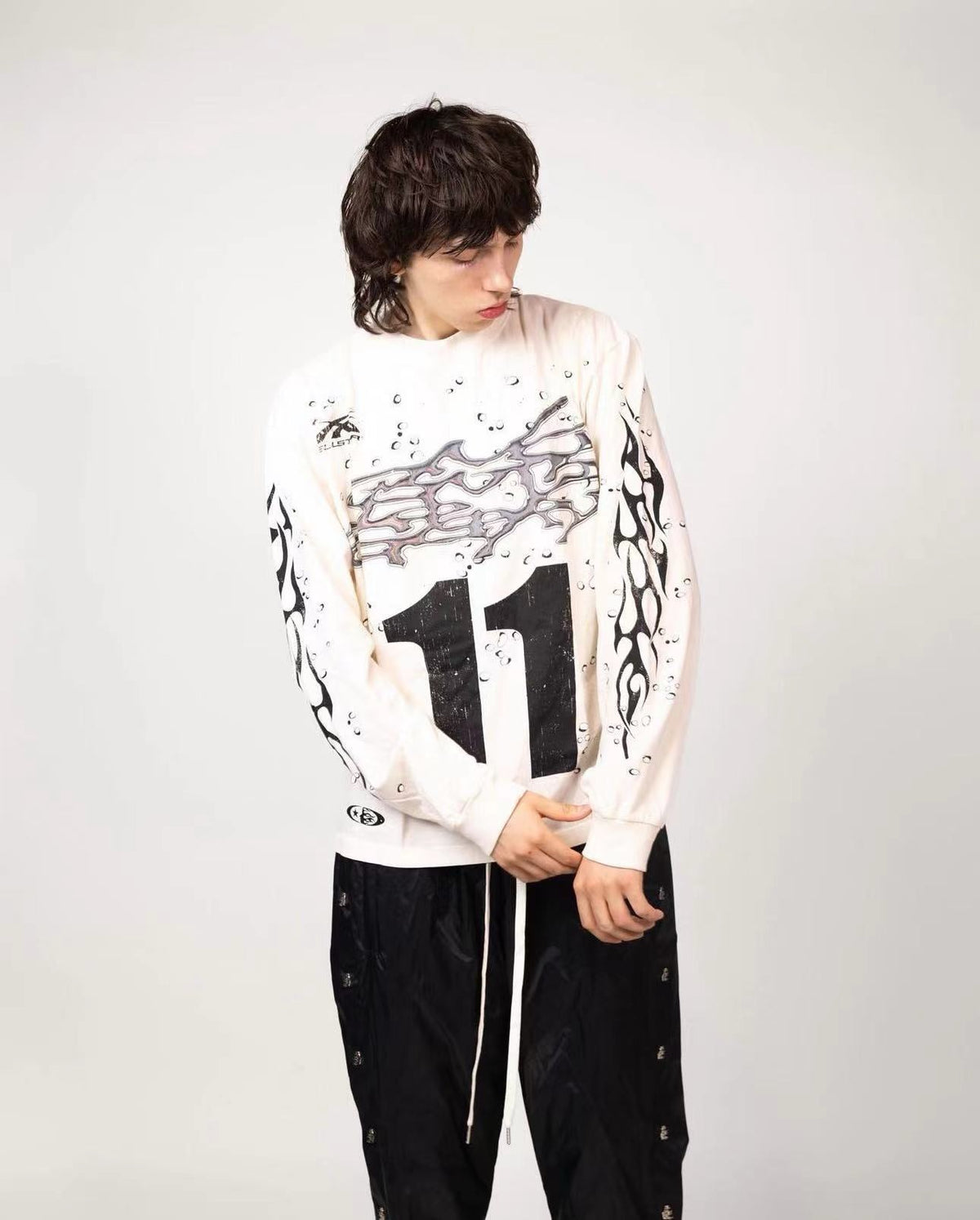 Jersey blanco y negro