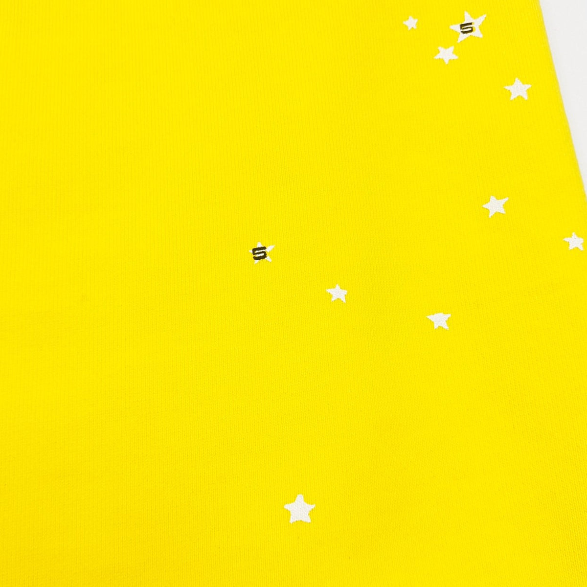 Pantalón amarillo