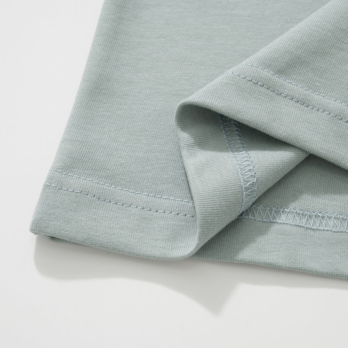 Black,White and Blue T-shirt - FashionHype.xyz