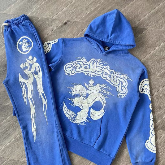 Sudadera azul con pantalón