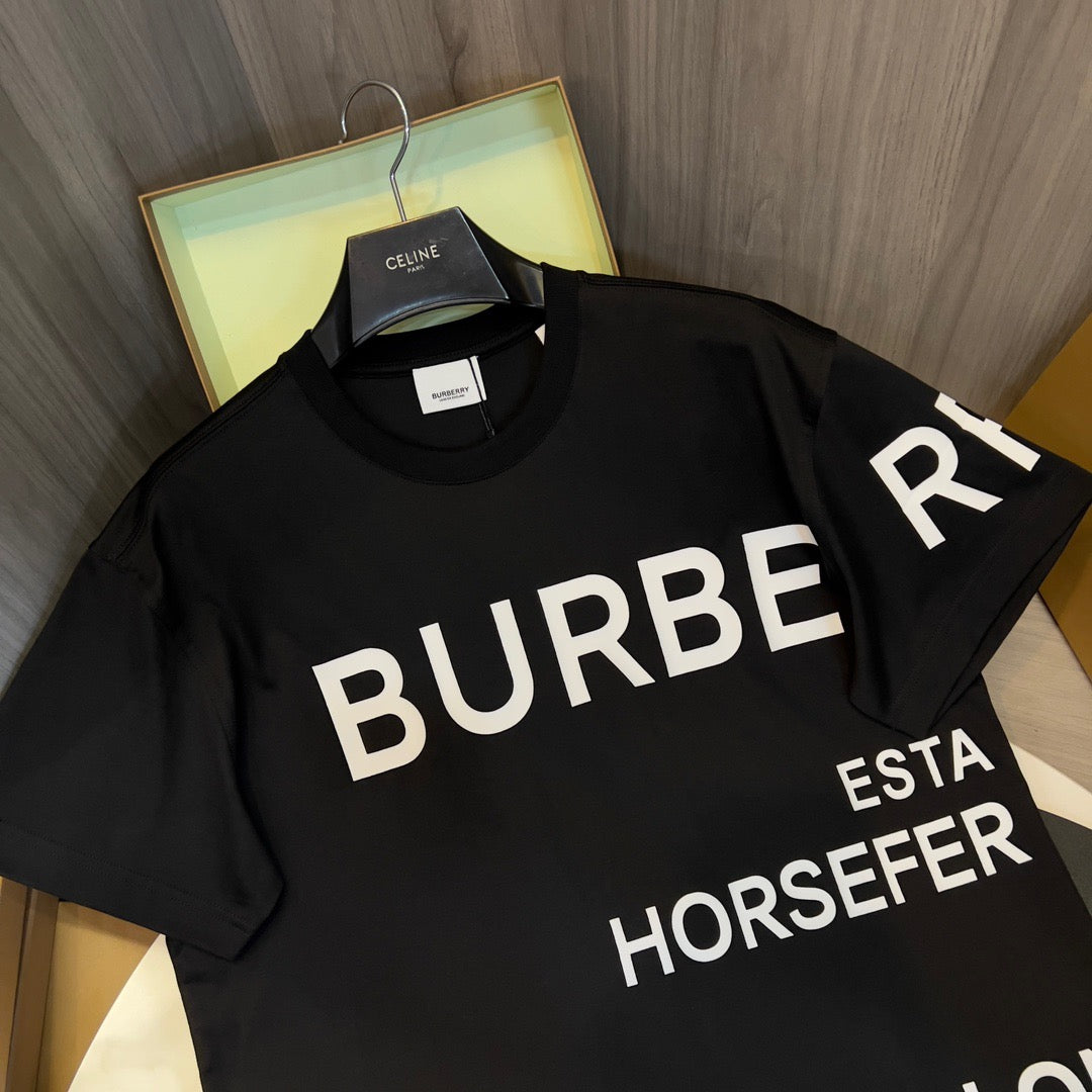 Black and White T-shirt - FashionHype.xyz