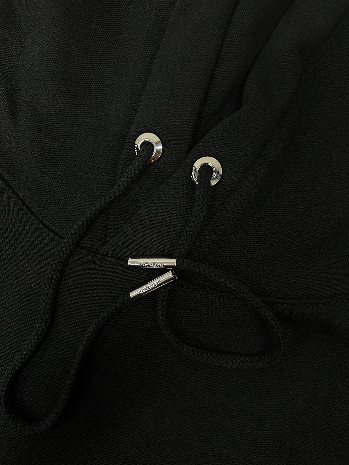Black Hoodie - FashionHype.xyz