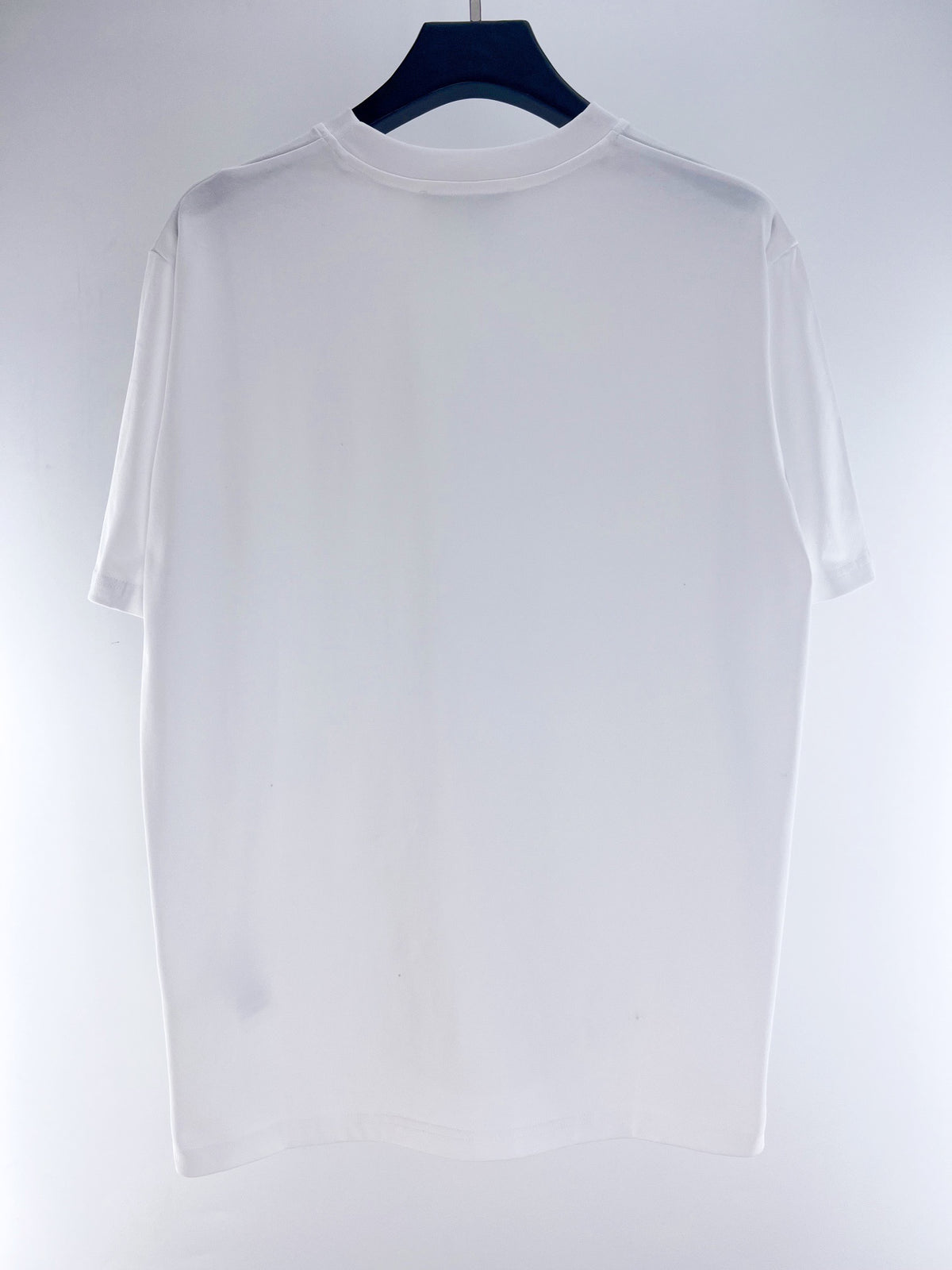 Dark Blue and White T-shirt - Size L - FashionHype.xyz
