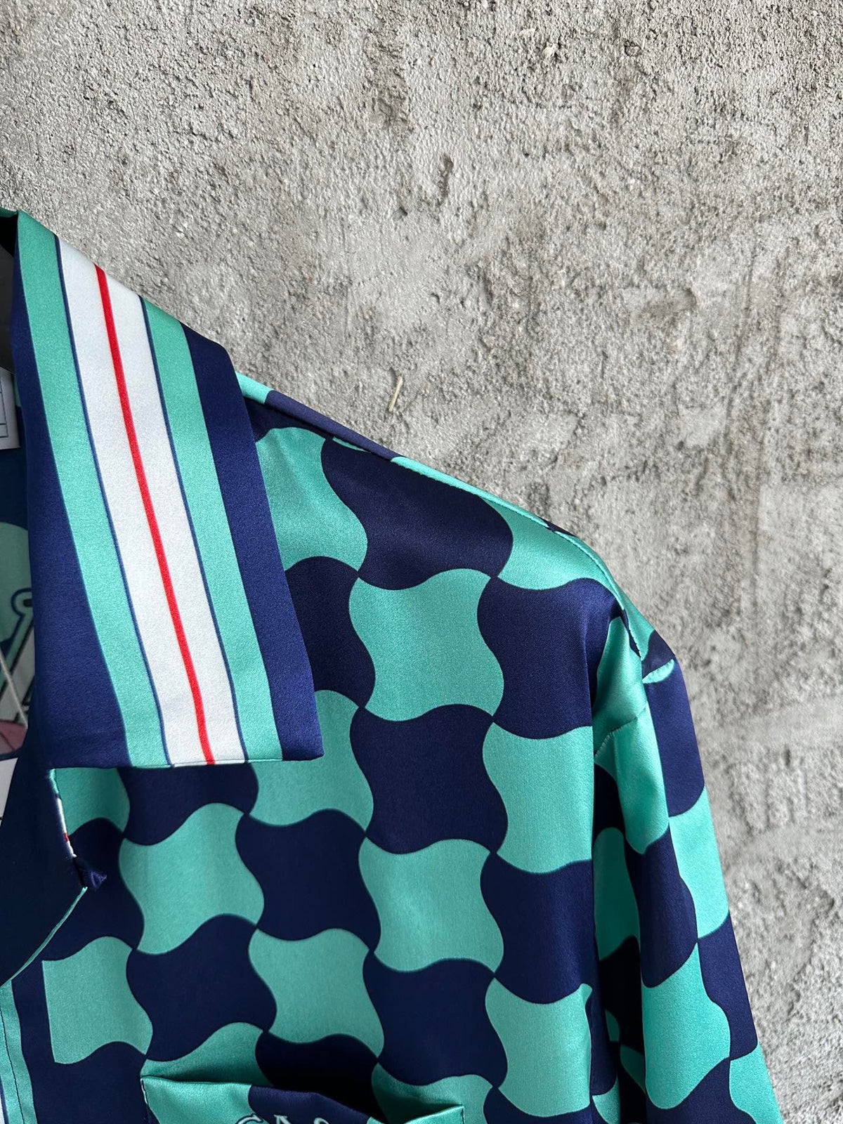 Multi-color Shirt - Size L