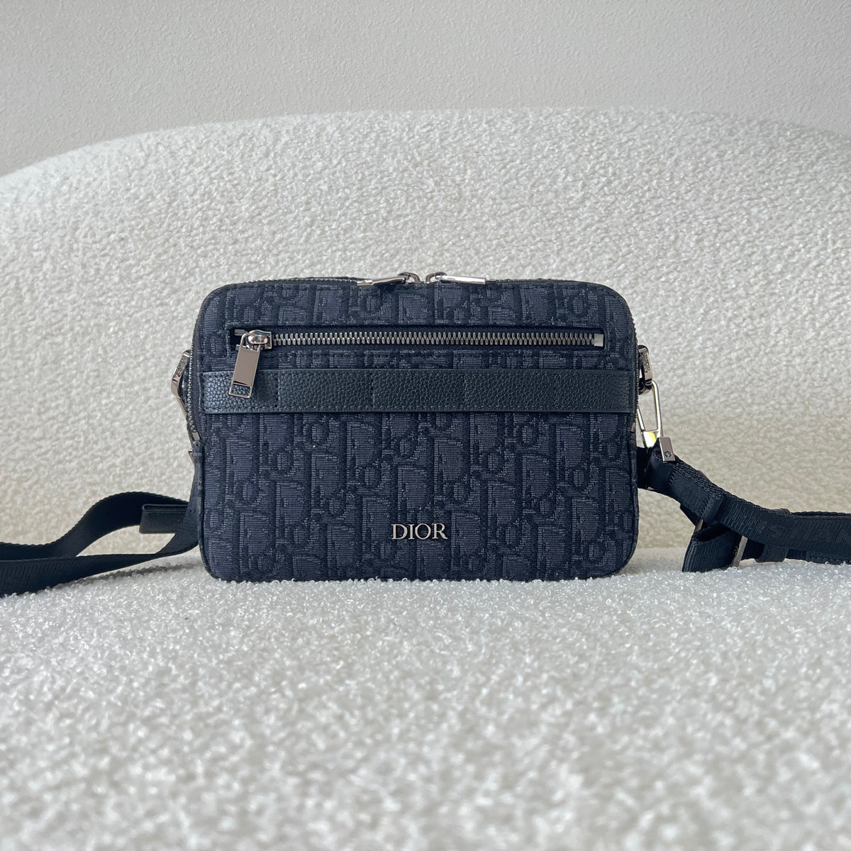 Schwarze Tasche