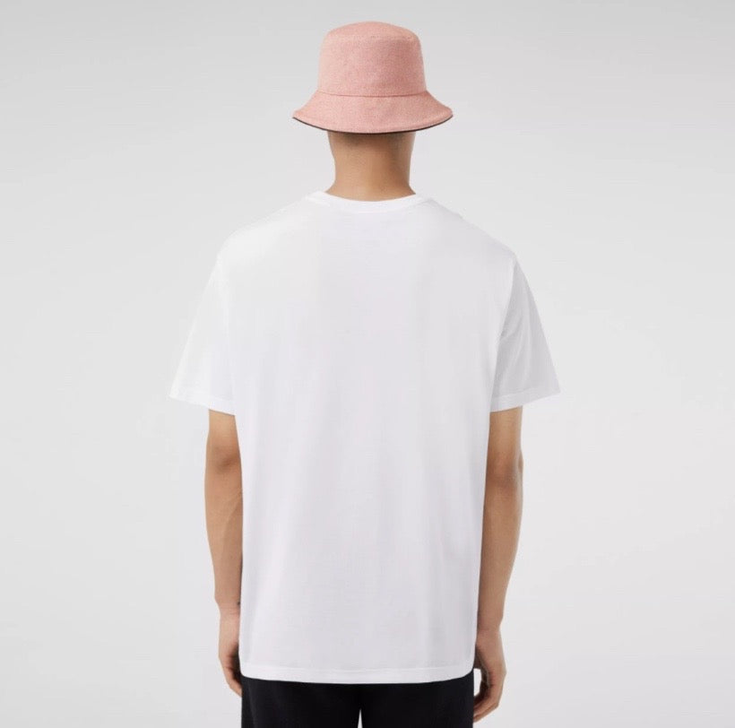 Black and White T-shirts - FashionHype.xyz