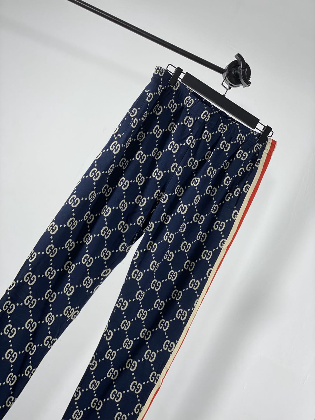 Pantalones de chándal - FashionHype.xyz