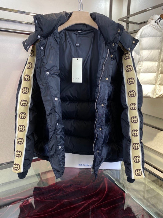 Chaqueta negra - FashionHype.xyz
