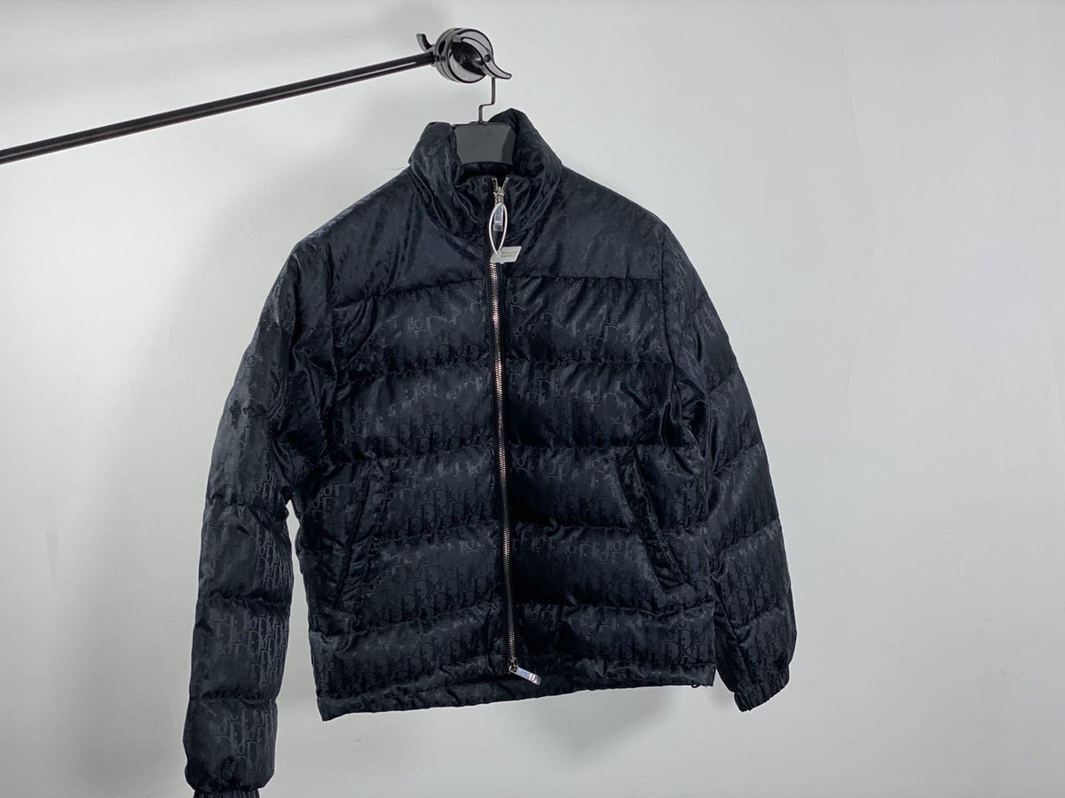 Cazadora - FashionHype.xyz