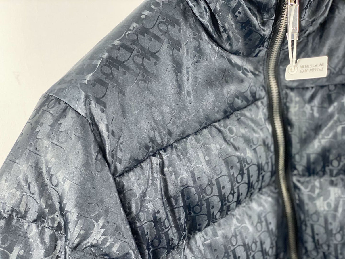 Cazadora - FashionHype.xyz